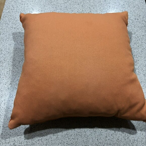 Vintage Needlepoint Throw Pillow Orange Folk Kitsch Grannycore Fall - Picture 2 of 4